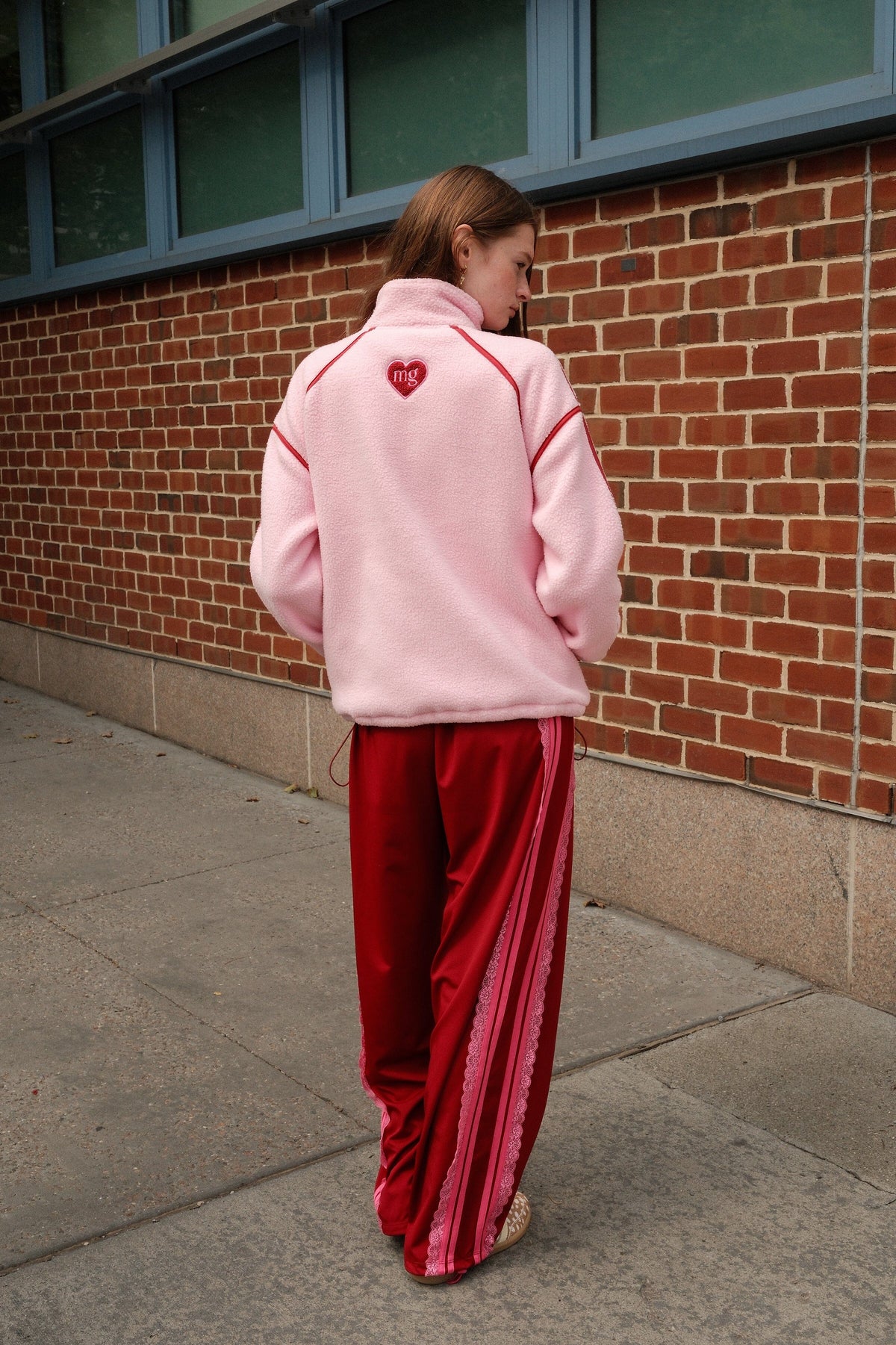 New York Fleece Pull Over Sweater mure + grand 