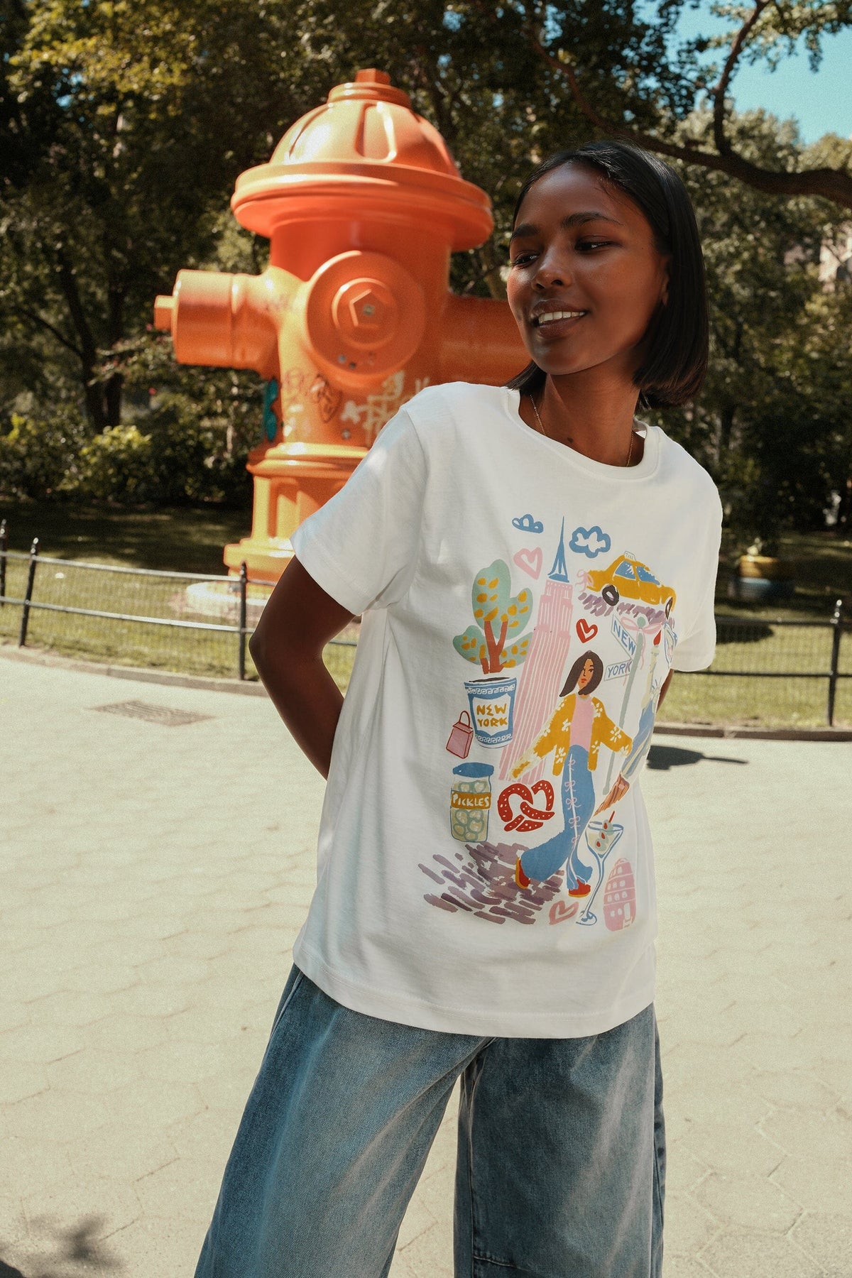 New York Sketchbook Graphic T-Shirt t-shirt mure + grand 