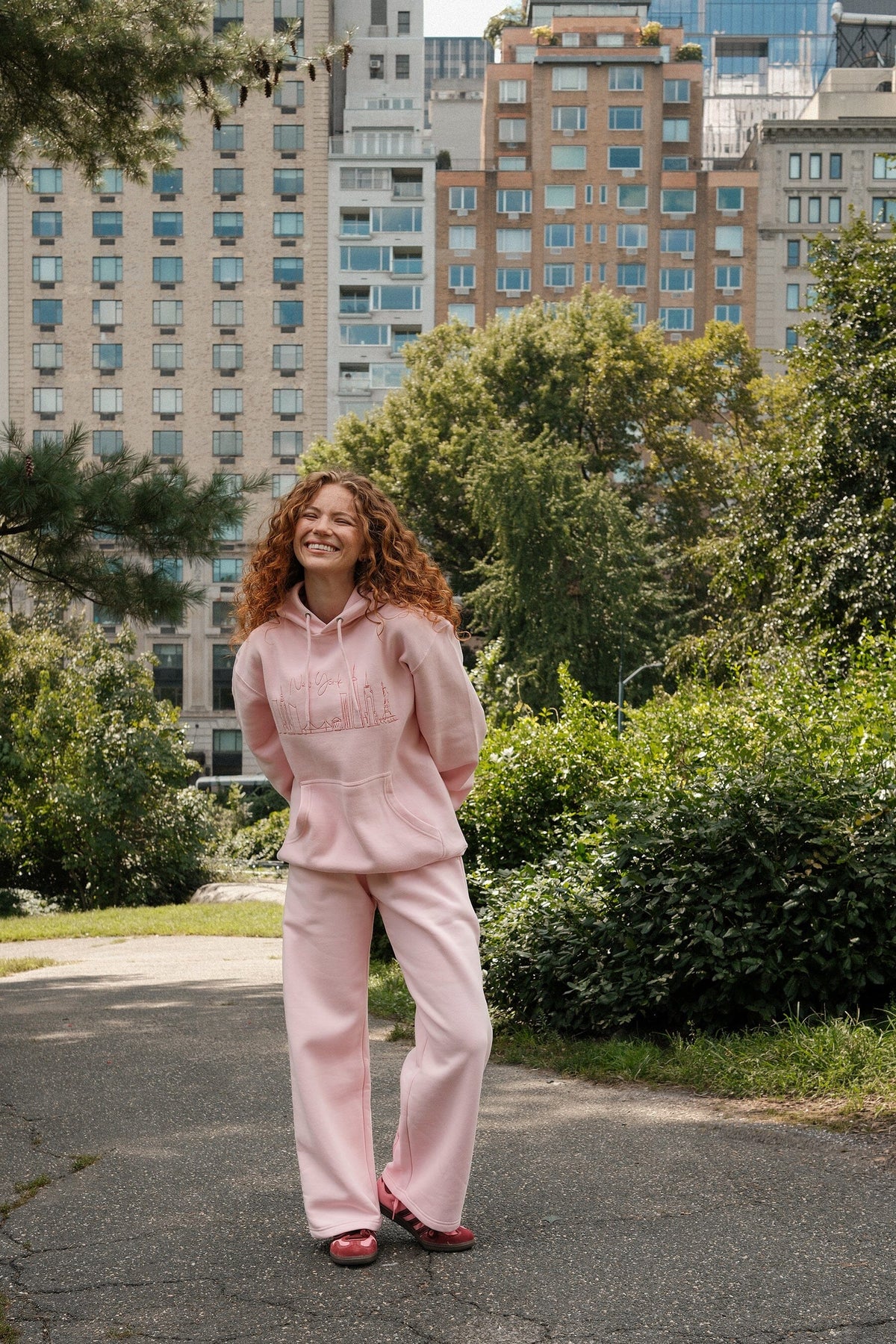 New York Skyline Embroidered Hoodie sweatshirt mure + grand 