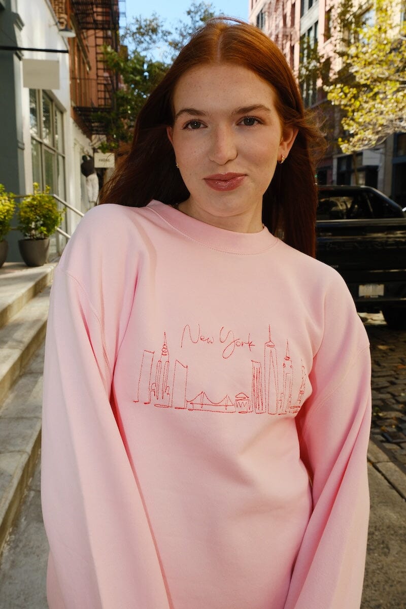 New York Skyline Embroidered Sweatshirt mure + grand 