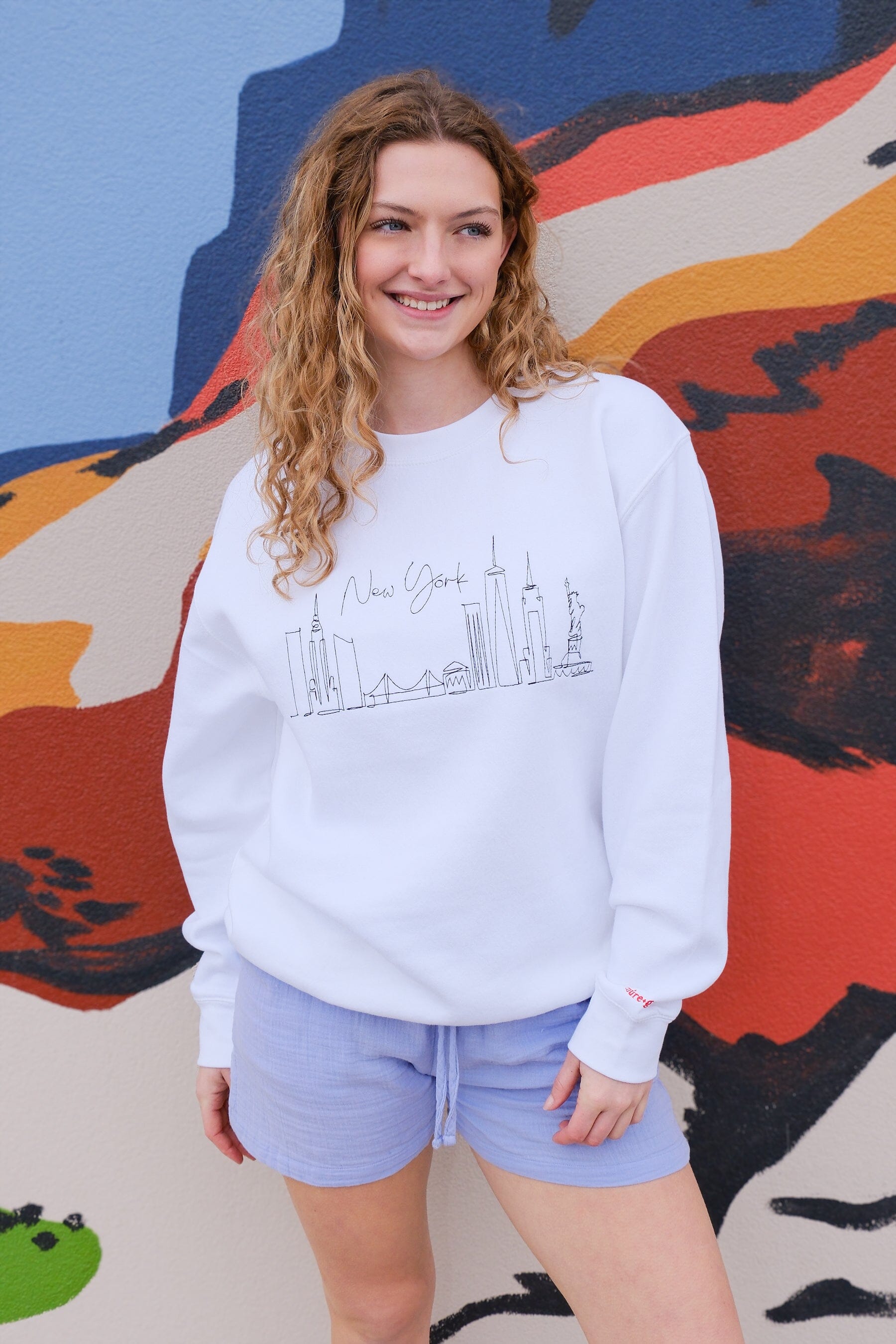 New York Skyline White Embroidered Sweatshirt sweatshirt Mure + Grand 