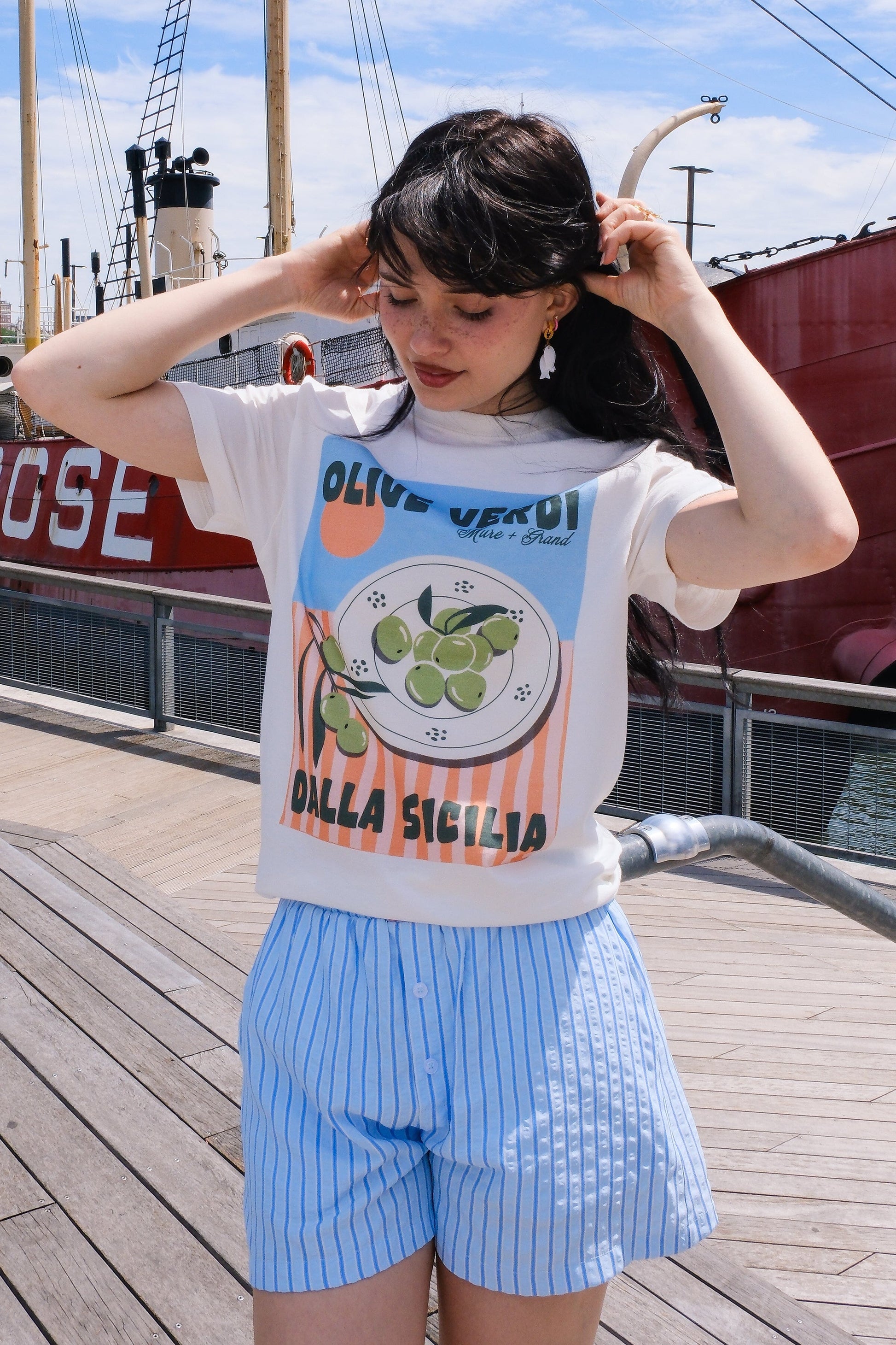 Olive Verdi Graphic T-shirt t-shirt mure + grand 