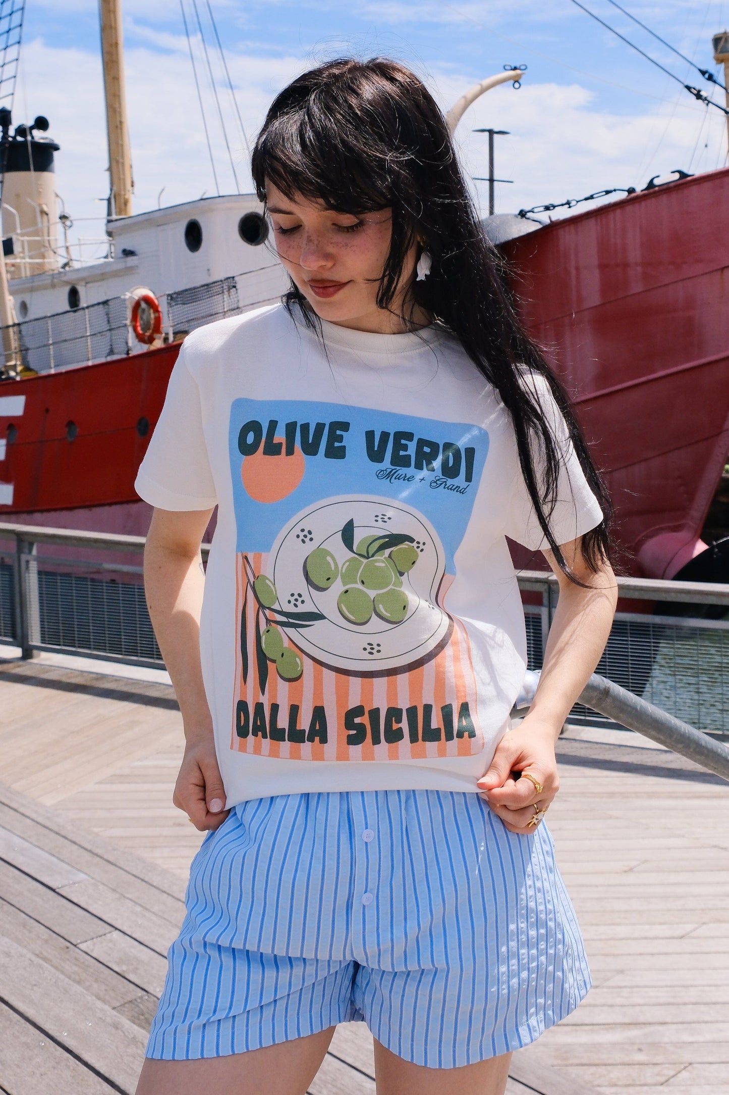 Olive Verdi Graphic T-shirt t-shirt mure + grand 