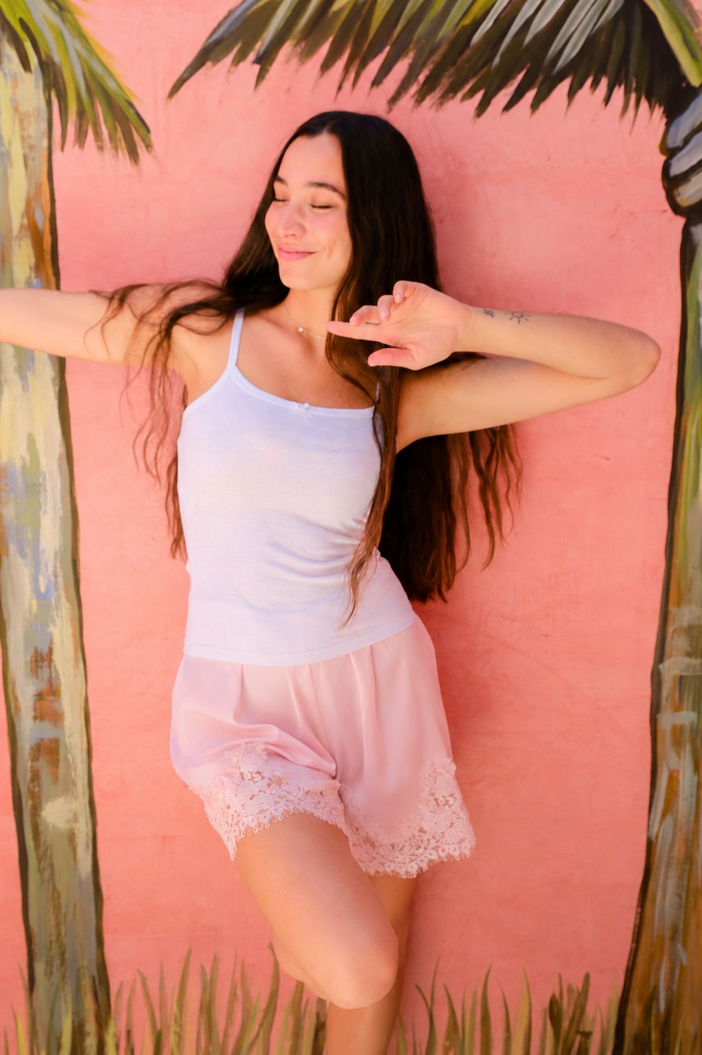 Olivia Lace Shorts Clothing mure + grand 