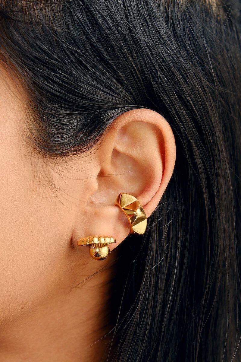 Opulent Shell Pearl Statement Earrings Earrings mure + grand 