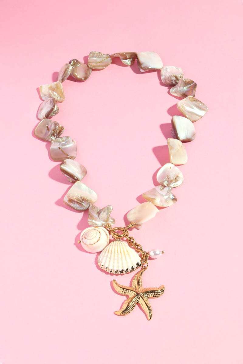 Oversized Shells and Clam Necklace Necklaces mure + grand 