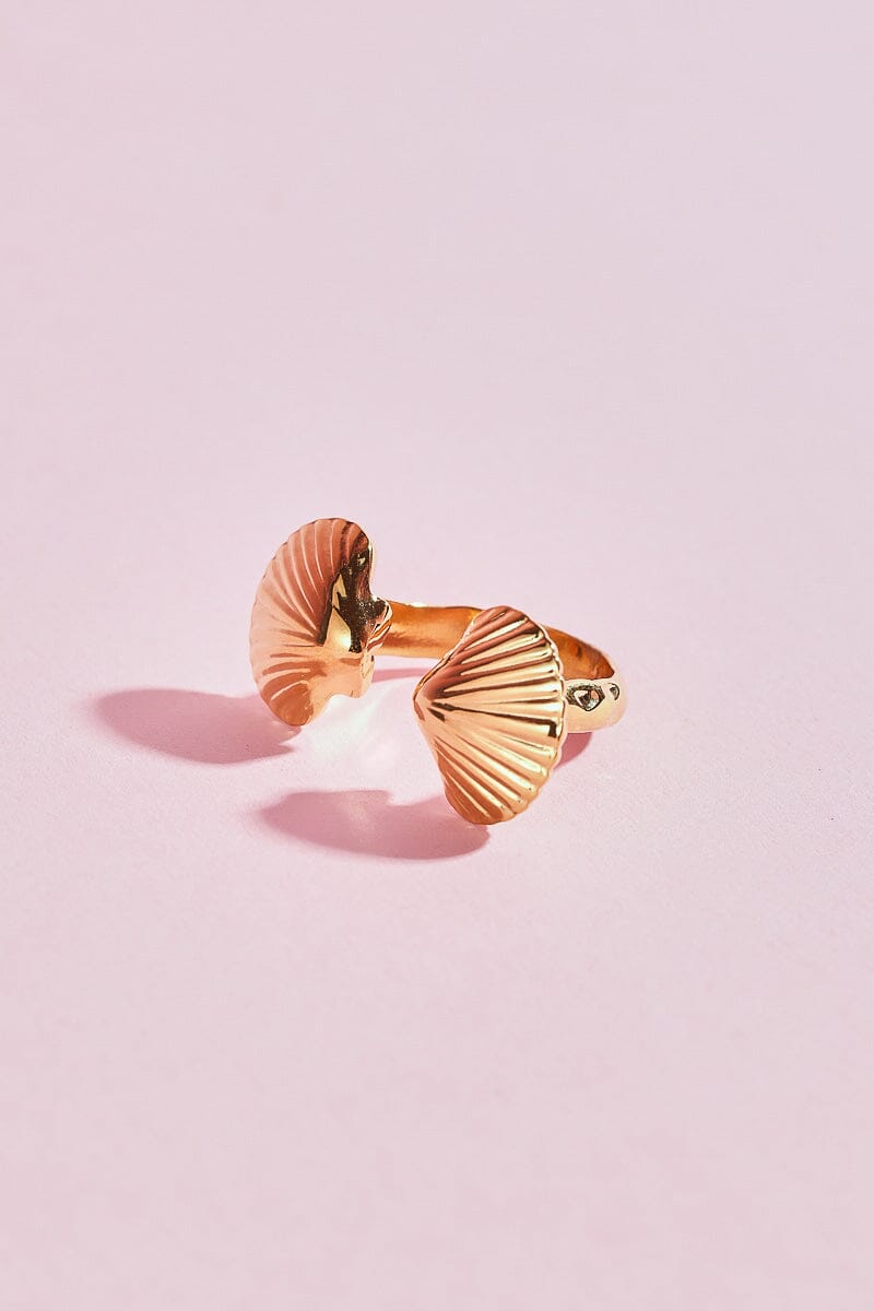 Reflection Seashell Stacking Ring Rings mure + grand 
