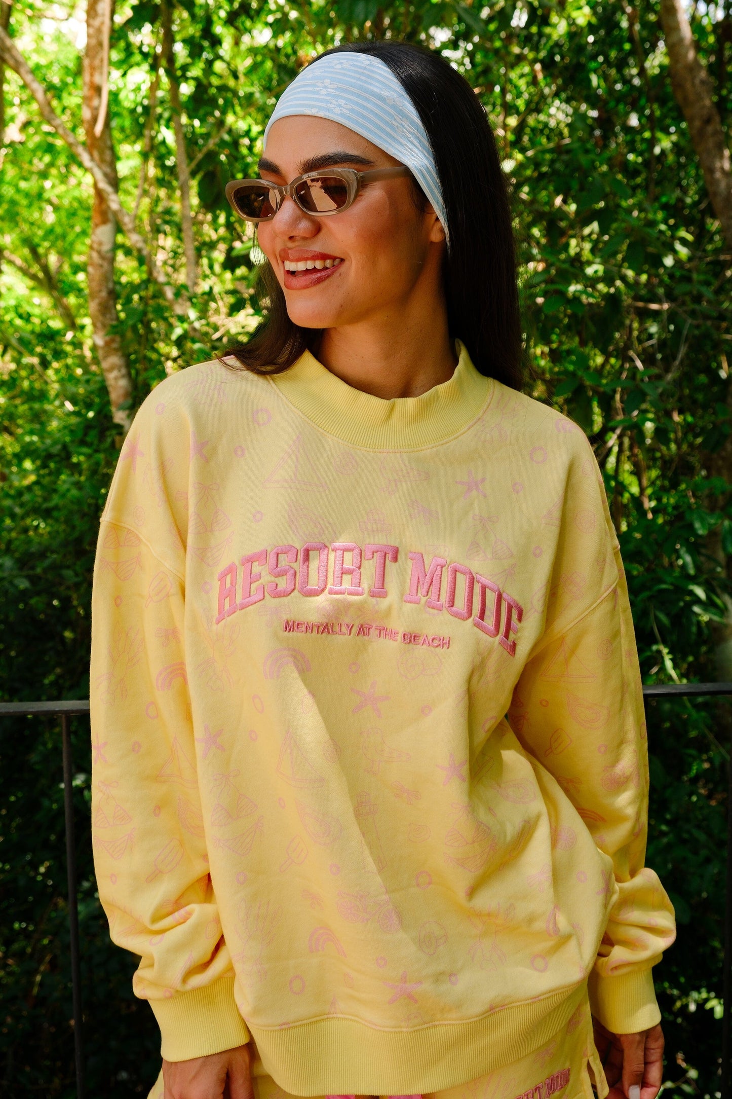 Resort Mode Mock Neck Sweat + Short Set mure + grand 