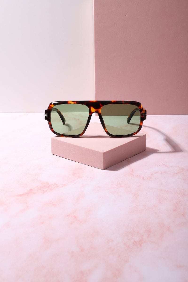 Resort Mode Oversized Frame Sunnies Sunglasses mure + grand Tortoise/Green 
