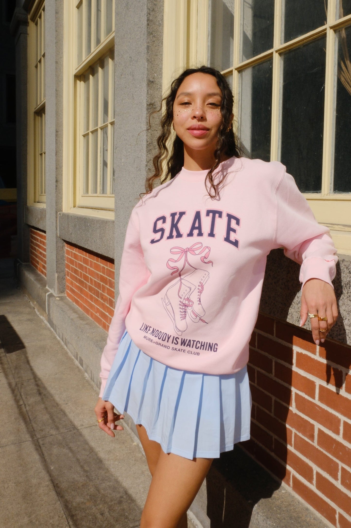 Skate Graphic Sweatshirt sweatshirt mure + grand 