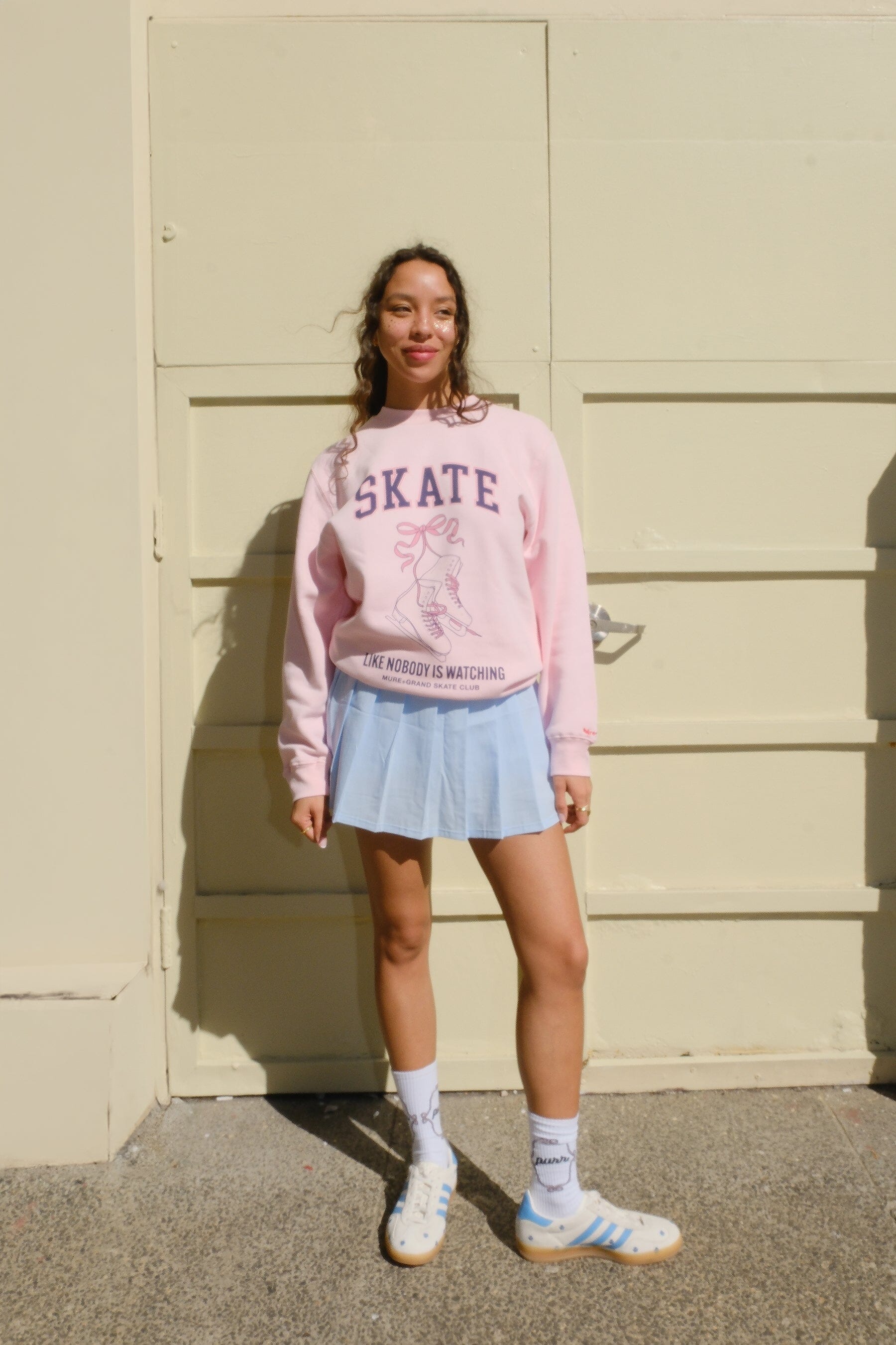 Skate Graphic Sweatshirt sweatshirt mure + grand 