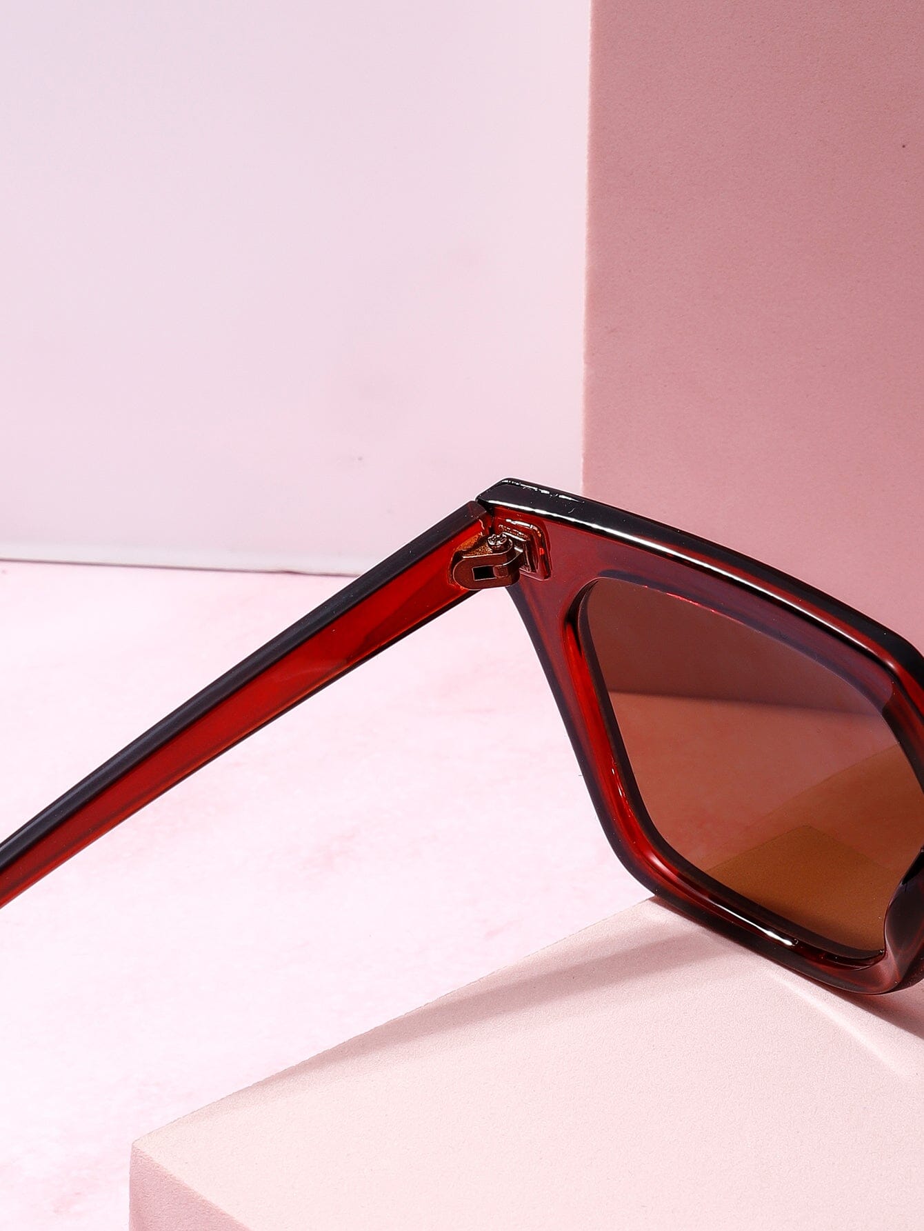 Snatched Square Frame Sunglasses Sunglasses mure + grand 