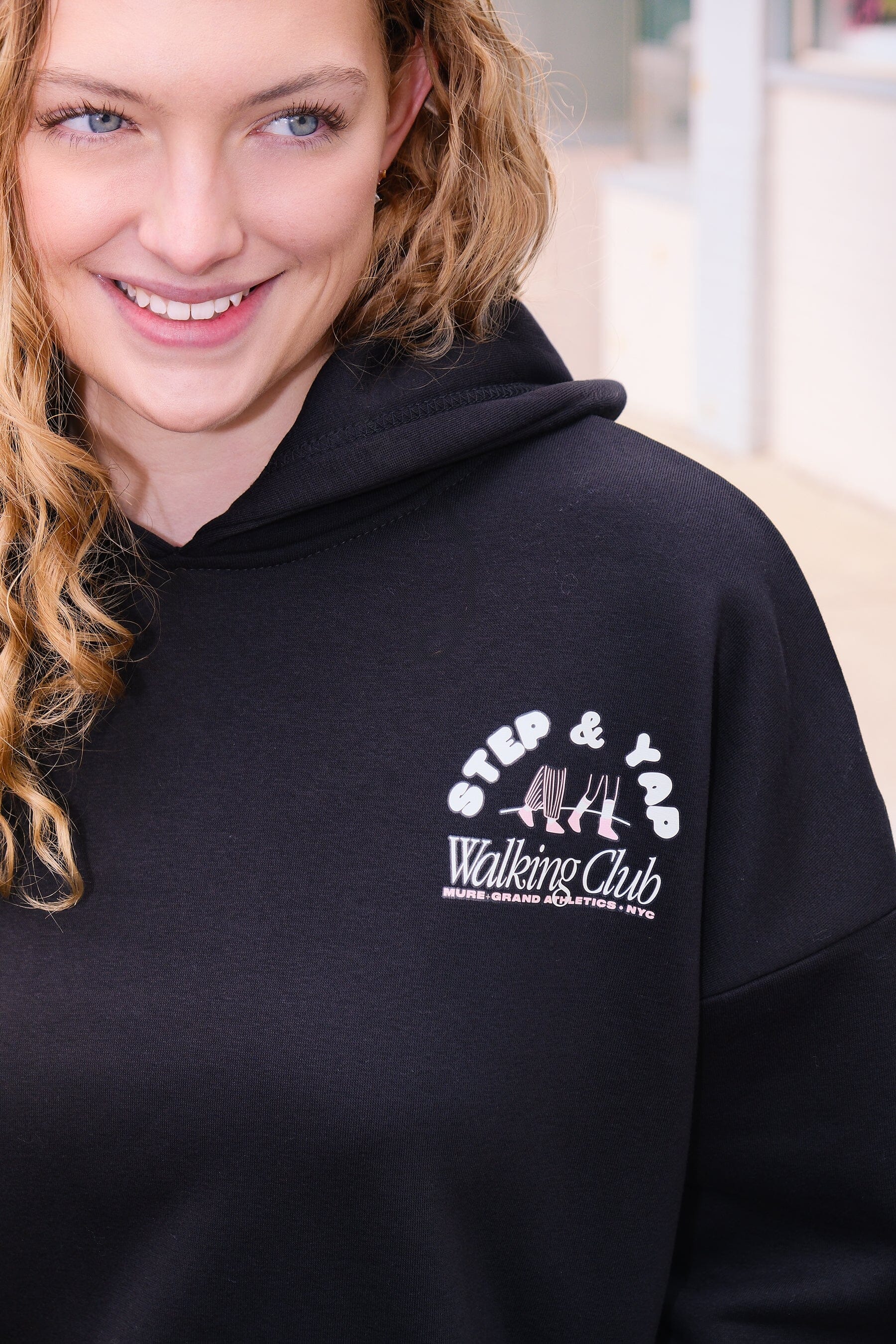 Step and Yap Walking Club Crop Hoodie sweatshirt mure + grand 