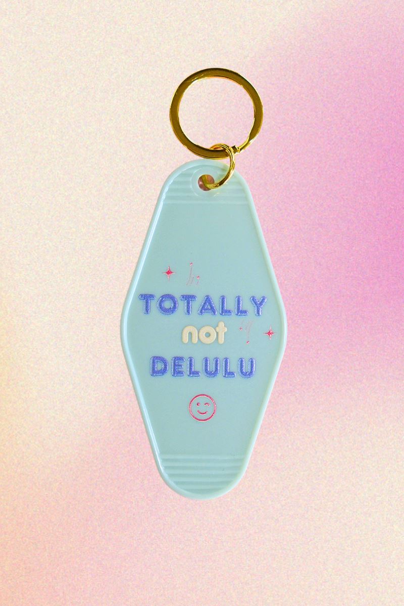 Totally Not Delulu Motel Keychain Keychain mure + grand 