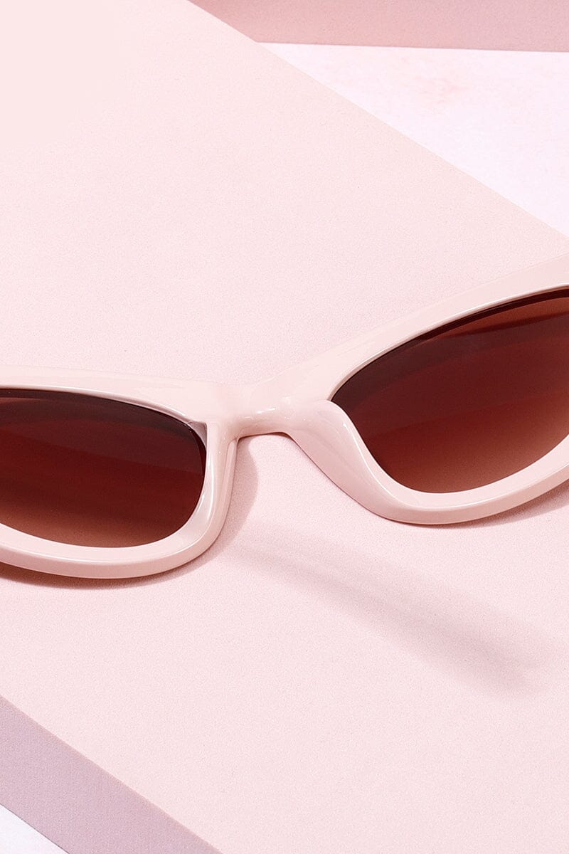 Capri Cateye Frame Sunglasses Sunglasses mure + grand 