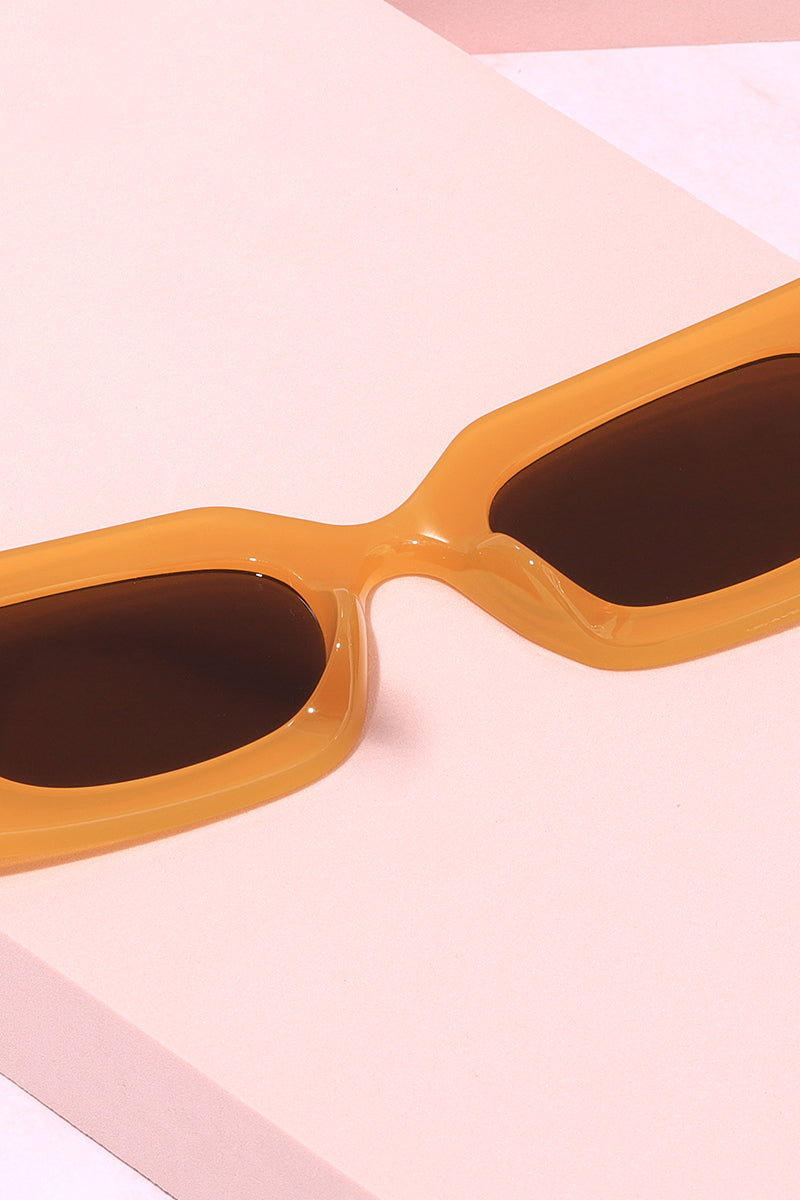 OOO Rectangle Frame Sunglasses Sunglasses Mure + Grand 