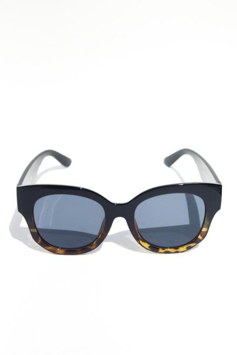Oversized Moodie Sunglasses