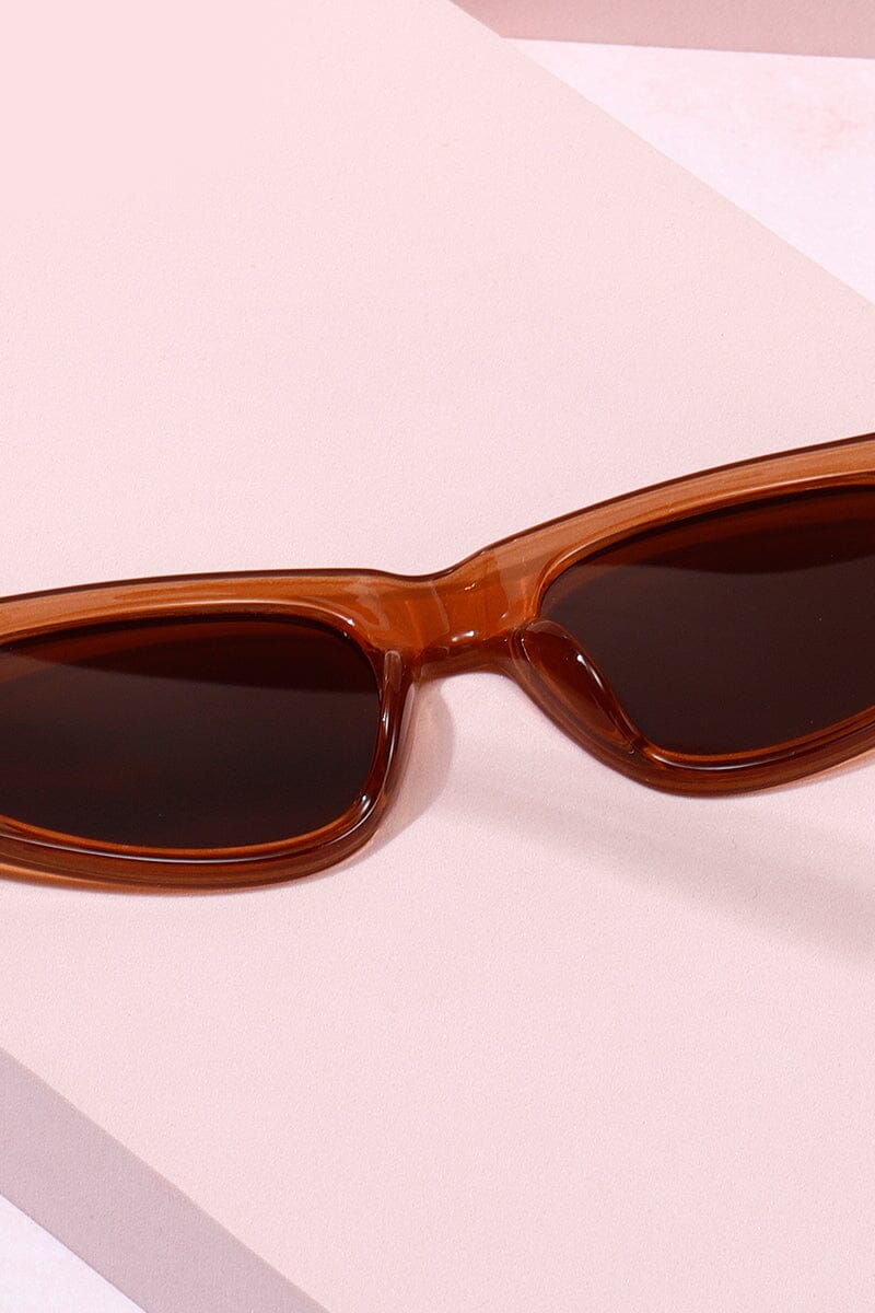 Patara Rounded Frame Sunglasses Sunglasses mure + grand 