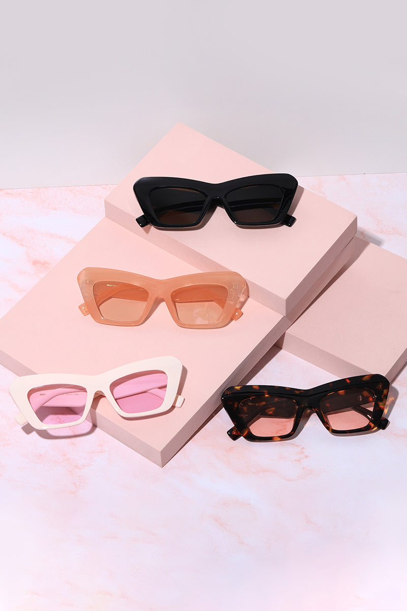 Playa Cat Eye Frame Sunglasses Sunglasses Mure + Grand 