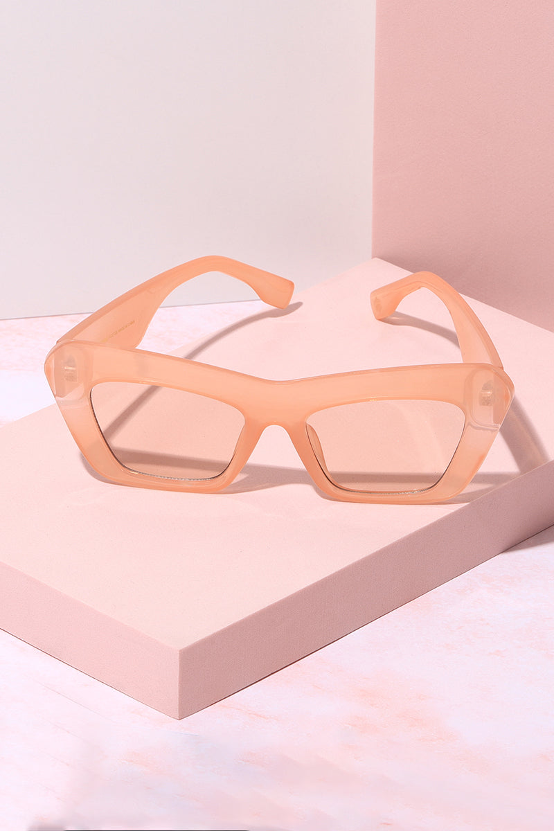 Playa Cat Eye Frame Sunglasses Sunglasses Mure + Grand Blush 