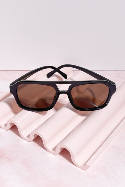 Sandbar Aviator Sunglasses Sunglasses Mulberry & Grand Black with Brown Lens 