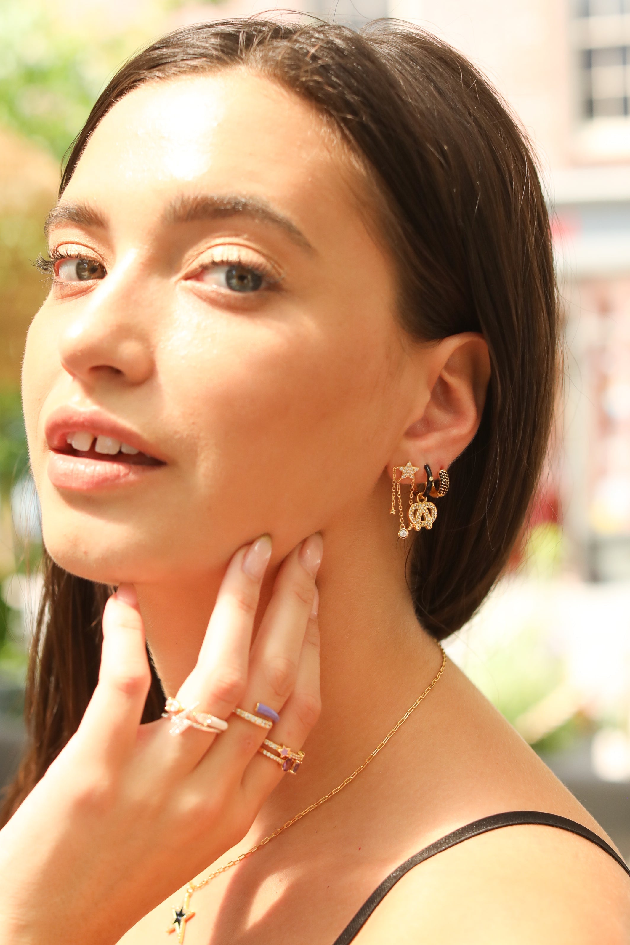 Skylar Dangling Star Chain Earrings — Atheria