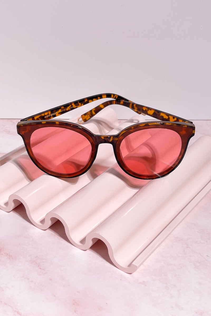 Suns Out Sunglasses Sunglasses Mulberry & Grand Tortoise with Pink Lens 